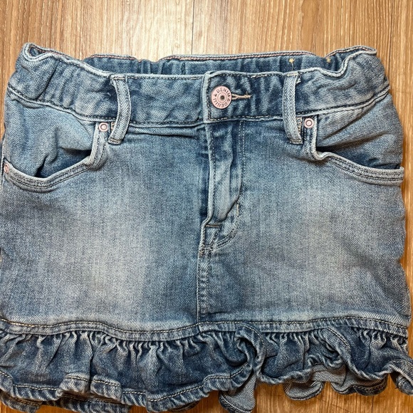 H&M Toddler/Little Girl Short Ruffle Hem Denim Skirt Size 5-6 - Picture 5 of 9